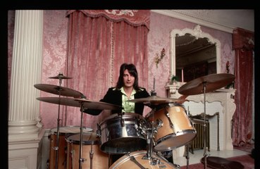 ジェファーソン・エアプレインの初代ドラマー、ジョン・バーベイタが死去