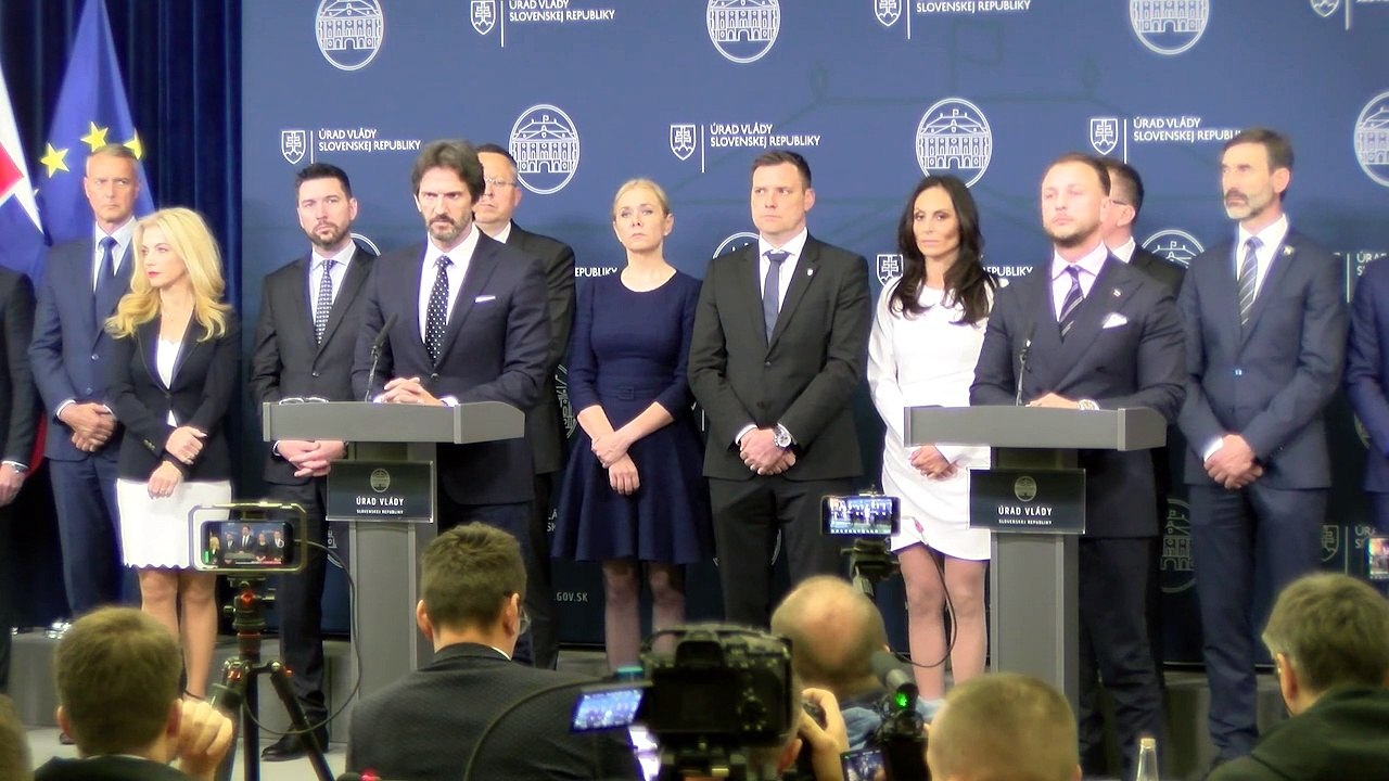 ZÁZNAM: R. Kaliňák podporuje diskusiu strán a potrebu zjednotenia
