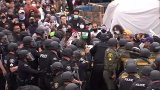 Campus unrest: Police clash with Gaza protestors at University of California, Irvine