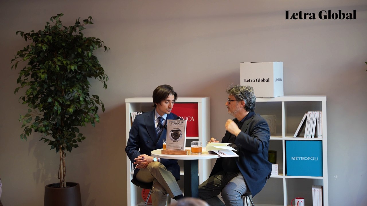 Presentación del Libro Entre Acordes y Cadenas