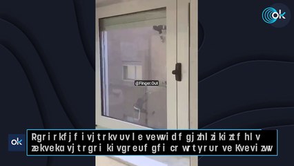 Aparatoso rescate de un enfermo psiquiátrico que intentó escapar trepando por la fachada en Tenerife