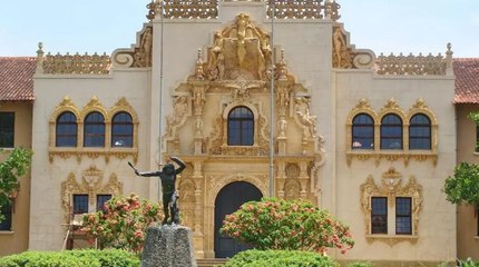 La Escuela Normal de Santiago se alista para su aniversario número 86