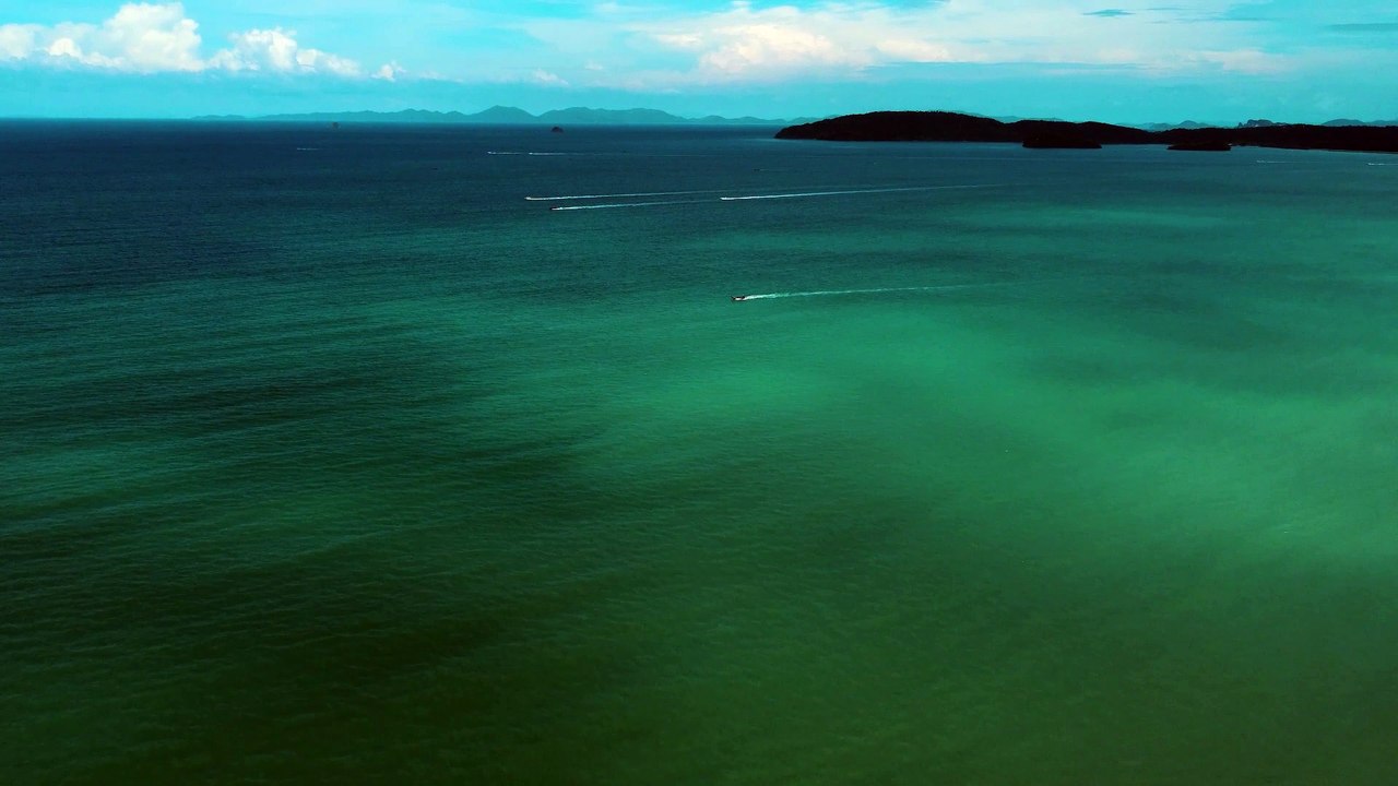 Epic Drone Footage: Stunning Aerial Views of Nature, Cities, and Landmarks