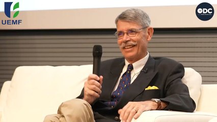 la Conférence :  avec Bernard Lugan   sur le Sahara dite  occidental