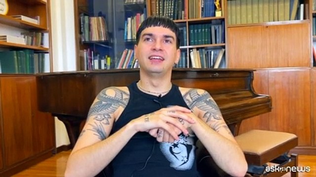 Sethu tra luce e ombre dell'anima in tutti i colori del buio