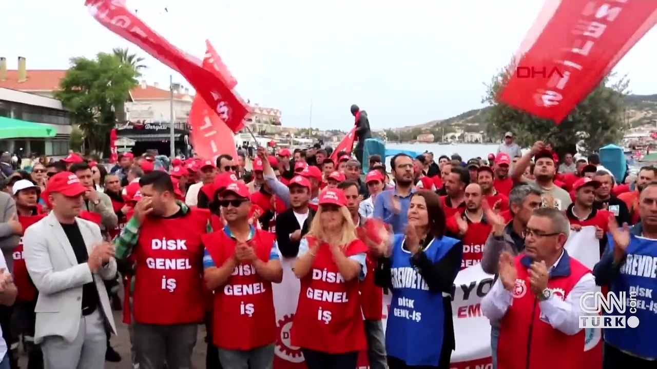 Foça Belediyesi'nde ''MAAŞ'' eylemi