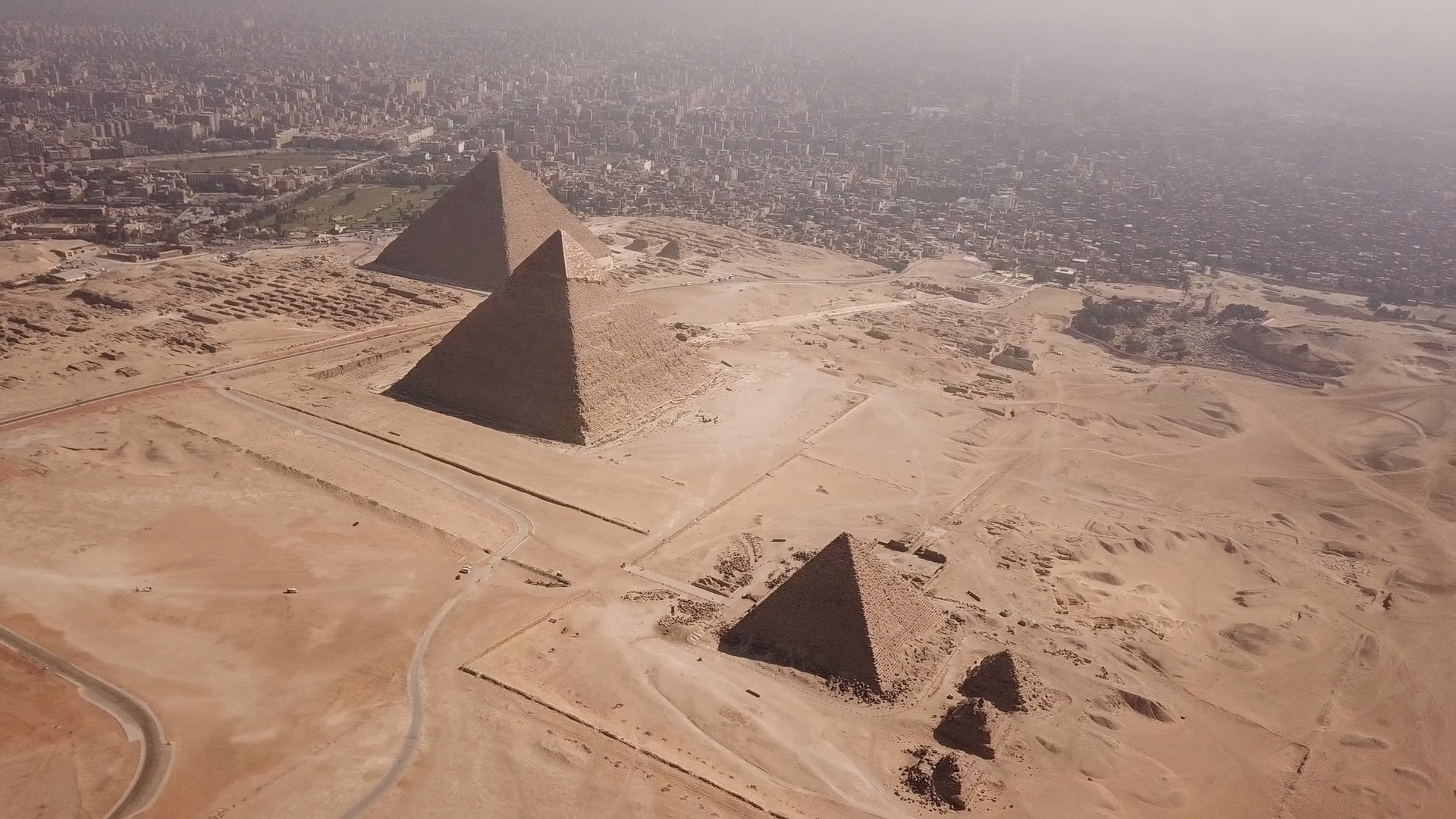 Un equipo de cientficos resuelve el misterio de la construccin de las pirmides de Egipto