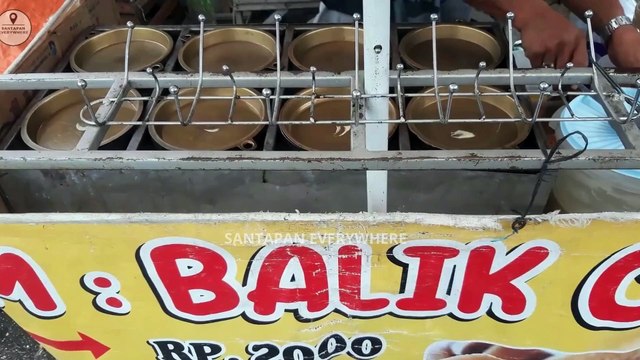 CRISPY AND YUMMY APAM BALIK CAKES INDONESIAN STREET FOOD