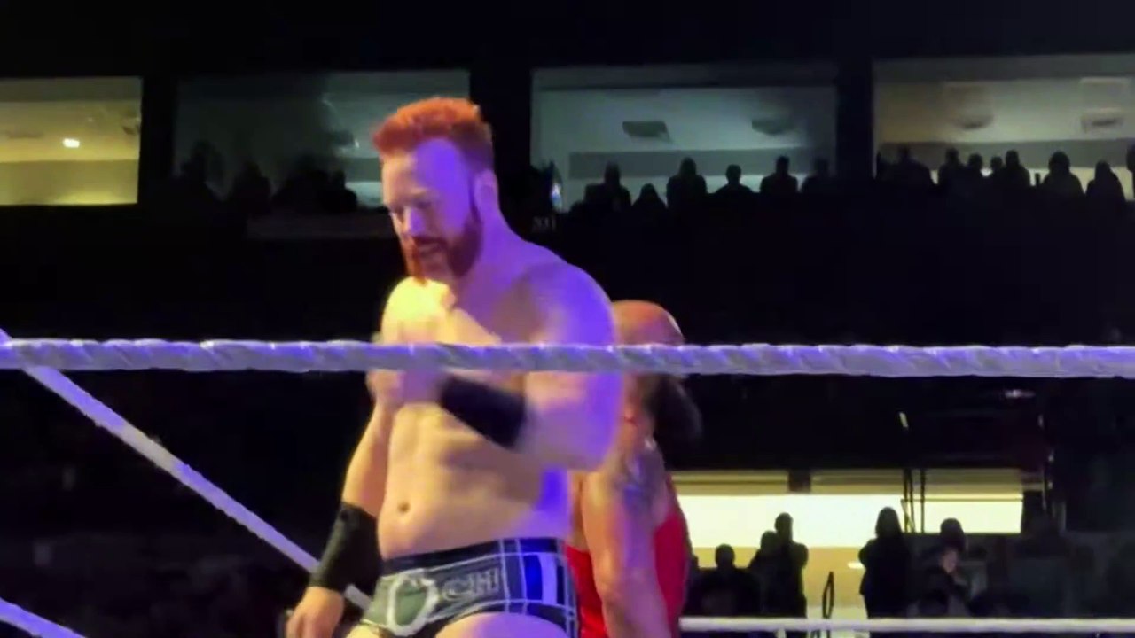 Drew McIntyre, Sheamus & Braun Strowman vs Jey Uso, Solo Sikoa & Jimmy Uso Full Match - WWE Live