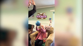 21-year-old gives boxing lessons to care home residents