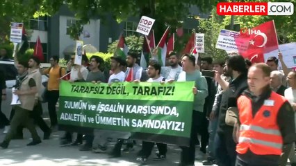 İstanbul'da üniversite öğrencileri Filistin için yürüdü