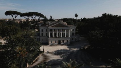 Mussolini est-il toujours vivant ?