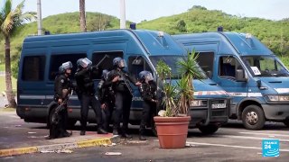 Escasez en hospitales y mercados de Nueva Caledonia por bloqueos en carreteras