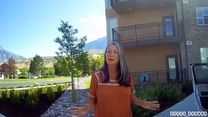 バカなカレンが人々を困らせるとき。コメディの瞬間。