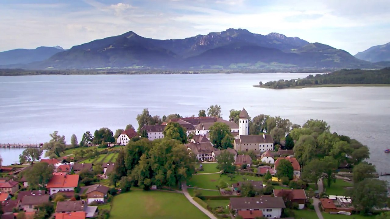 Carolin alle strette - Clip puntata 18.04.2024