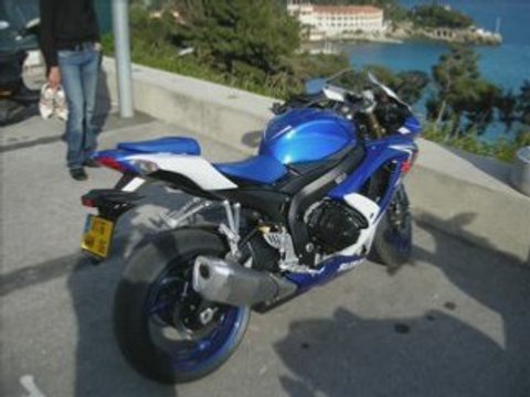 Suzuki GSXR 600 K8