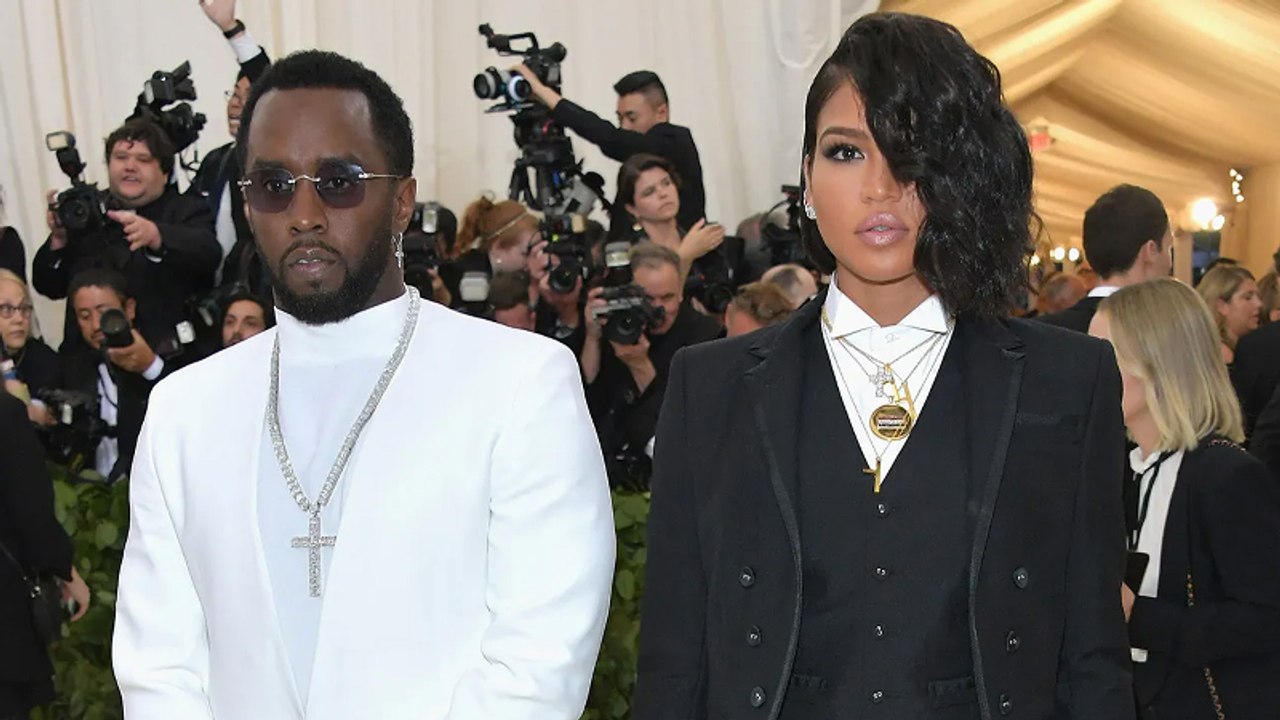 Sean "Diddy" Combs Allegedly Attacking Ex-Girlfriend Cassie in New 2016 Video Footage | THR News Video