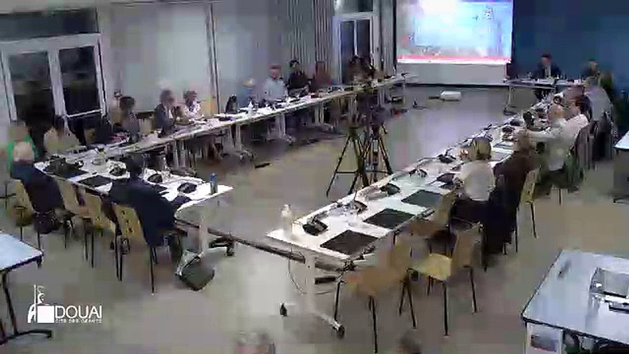 Conseil municipal du 17 mai 2024 : clubs sportifs & Police Municipale