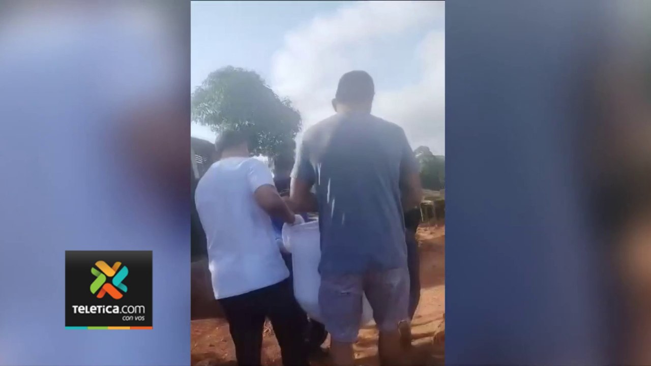 tn7-Ambulancia no logró llegar a emergencia por mal estado de calles en Pérez Zeledón-170524