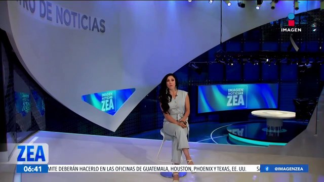 Egresados de la Facultad de Medicina Veterinaria de la UNAM incluyeron a sus mascotas en la foto de graduación