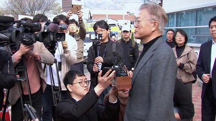 文 "5·18 정신 헌법 수록, 개헌 때 최우선으로 해야" / YTN