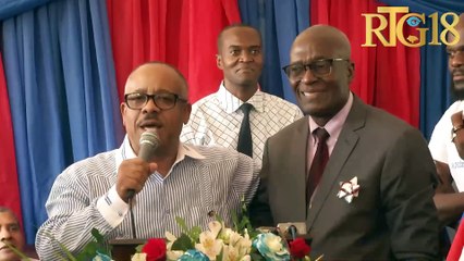 Biwo Konseye Prezidansyèl Dr. Louis Gérald Gilles selebre jounen nasyonal anseyan yo.