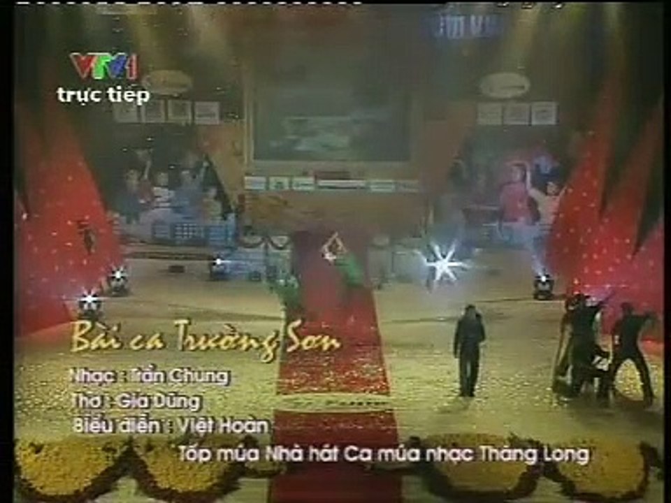 Bài ca Trường Sơn - Việt Hoàn(360P)