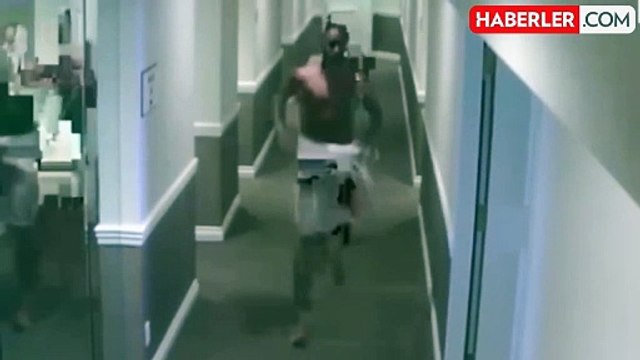 ABD'li ünlü şarkıcı Puff Diddy'den eski kız arkadaşına şiddet! Otel koridorunda tekme tokat dövdü