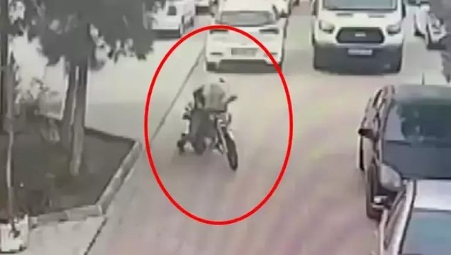 Sipariş verip gelen kuryelerin motosikletini çalan şüphelilere ‘rölanti' operasyonu: 6 gözaltı