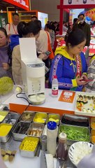 Enhance your culinary skills! Choose the Smart Sushi Onigiri Machine that's right for you!