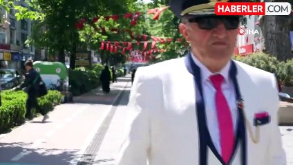 Kocaeli'nin Renkli Adamı: İzmit'in Renkli Simalarından Birisiyim