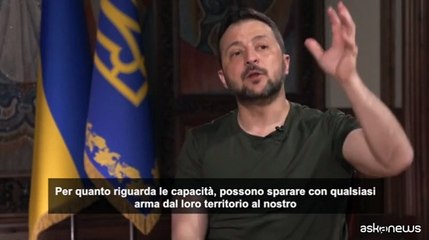 Zelensky critica l'Occidente per divieto uso armi contro Russia