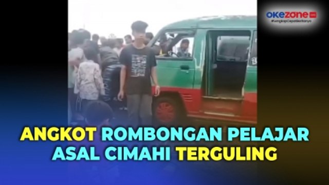 Angkot Rombongan Pelajar SMP Asal Cimahi Terguling di Flyover Ciroyom Bandung
