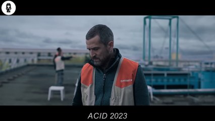 In 2040, Toxic Rain Kills 99% Of Humanity On Earth, 1 Drop = Death