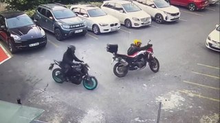 15 gün içinde 3 ayrı motosikleti çalan hırsızlar kamerada