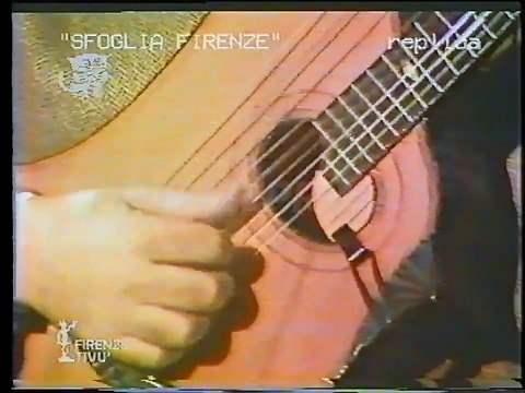Sfoglia Firenze. Riccardo Marasco in Tra piazza San Firenze a Piazza Signoria. T. C. T. 10 04 1989