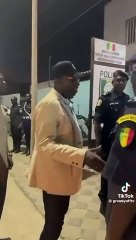visite inopinée: Le ministre de l'intérieur débarque en pleine nuit au commissariat de Grand Yoff