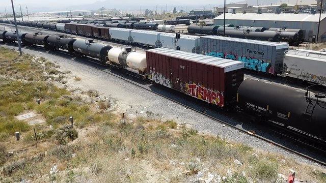 UP 5322 Arriving Westbound Manifest Train Rolling Through West Colton Yard
