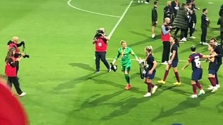 El Barça Femenino festeja la Copa de la Reina con la afición en La Romareda