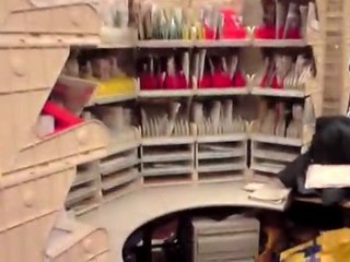 De mauvais facteurs finissent de couper leur petit quartier.