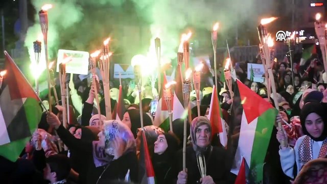 Van'da Filistin'e destek yürüyüşü düzenlendi