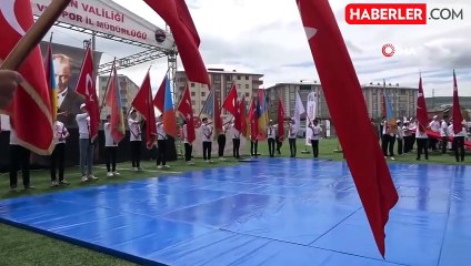 Ardahan'da 19 Mayıs coşkuyla kutlandı