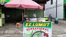 FRESH ICE DRINK MOSS ROADSIDE INDONESIAN STREET FOOD