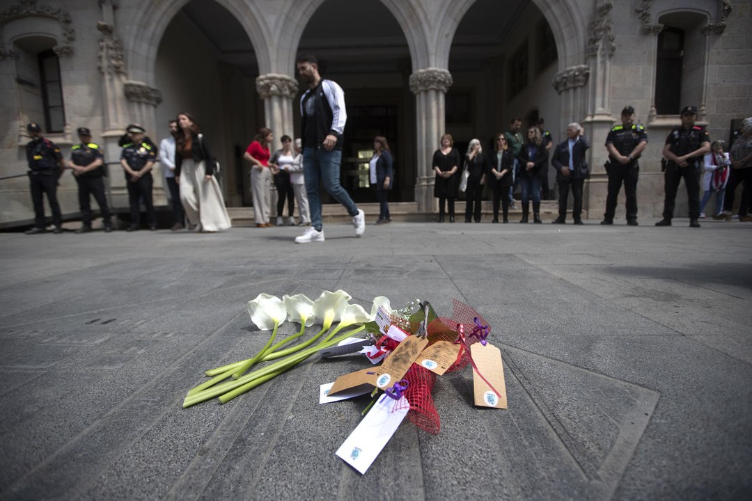 Minuto de silencio en Terrassa por los tres catalanes asesinados en Afganistán