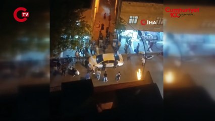 İki grup arasında çıkan kavgayı ayırmak için ezan okudu