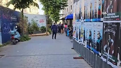 Karaköy’de börekçide bıçaklı avukat dehşeti: Üstüne mermer masa devrildi