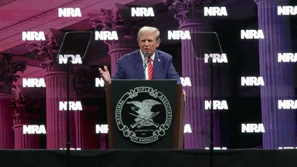 트럼프, 총기협회 연설에서 3연임 야심 시사 / YTN