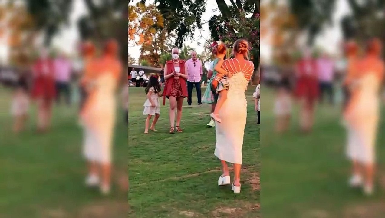 Fabiana Justus faz familiares chorarem com surpresa emocionante