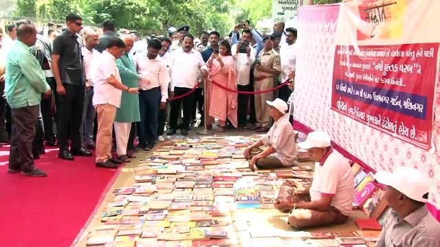 AHMEDABAD NAMO PUSHTAK PARAB PUSHTAK PRADARSHAN MULAKAT BY GUJARAT CM BHUPENDRA PATEL