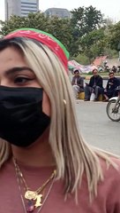 امریکہ_سے_ائی_لڑکی_کون_پولیس_کے_سامنے_PTI_کا_جھنڈا_لہرا_کر_احتجاج_ماسک_کیوں_سنیں_کیا_کہا_پولیس_خوفزہ(1080p60)